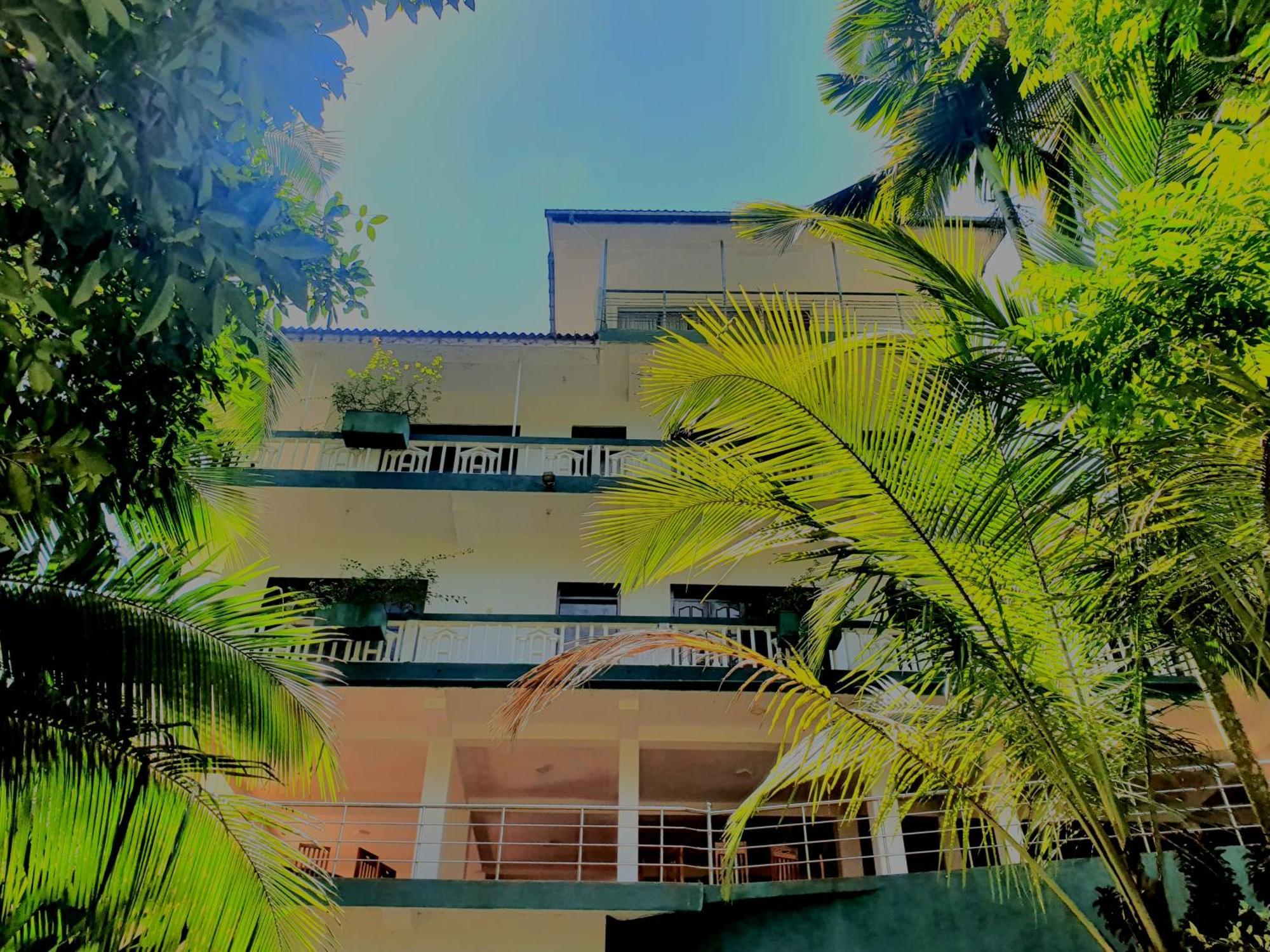 Rainforest Lodge, Deniyaya Singheraja Exterior foto